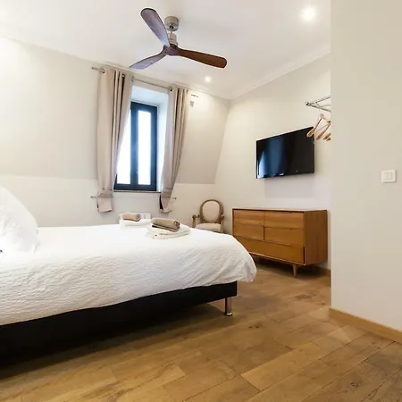 Appartement Vue Mer, Suquet Et Palais Avec Parking Cannes Exterior photo