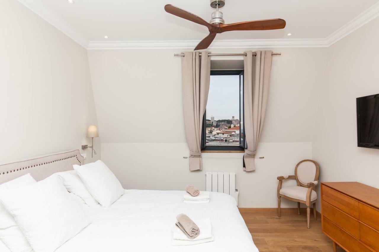 Vue Mer, Suquet Et Palais Avec Parking Apartamento